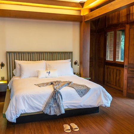 Tira Vilagna Suites & Spa Kintamani  Bilik gambar