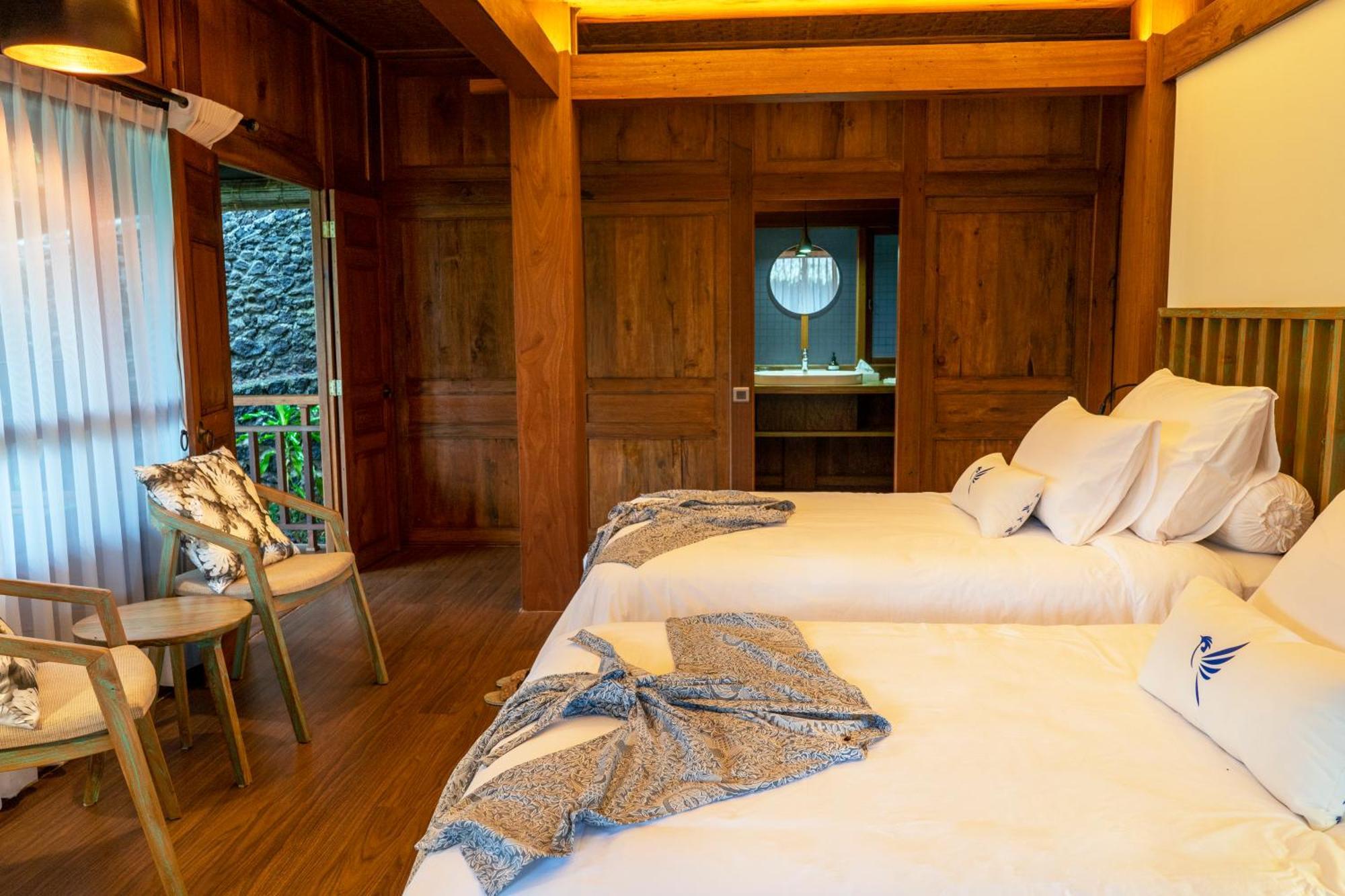 Tira Vilagna Suites & Spa Kintamani  Bilik gambar